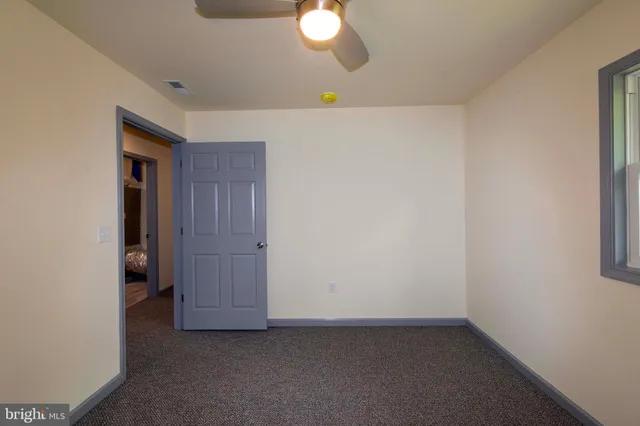 a view of empty room