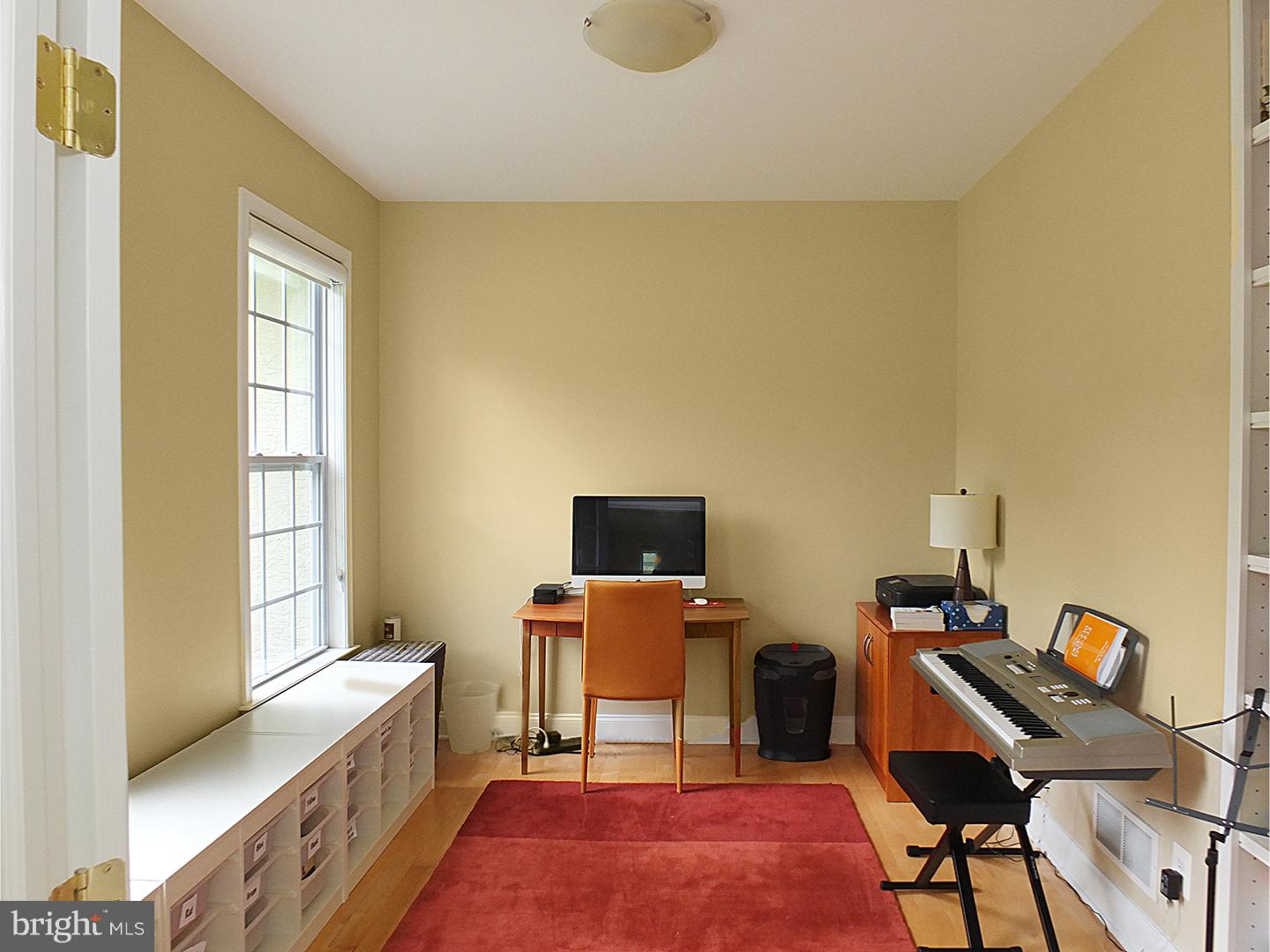 201 Westbury Road Wallingford, PA 19086 - Photo 2 of 25 Office / Study