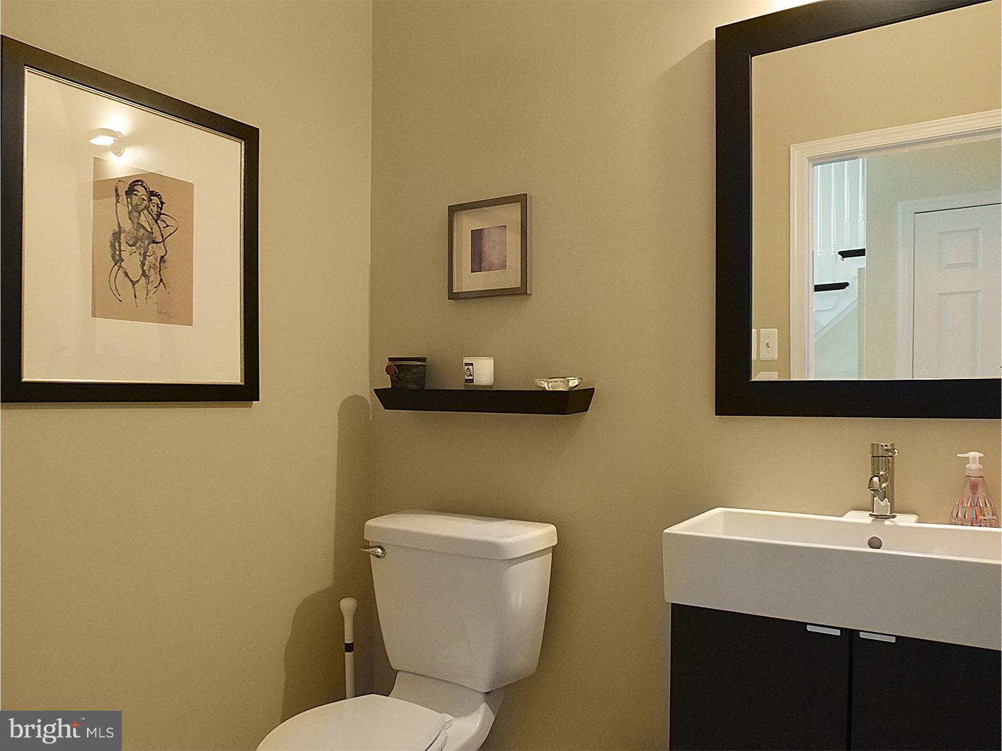 201 Westbury Road Wallingford, PA 19086 - Photo 13 of 25 Half Bath