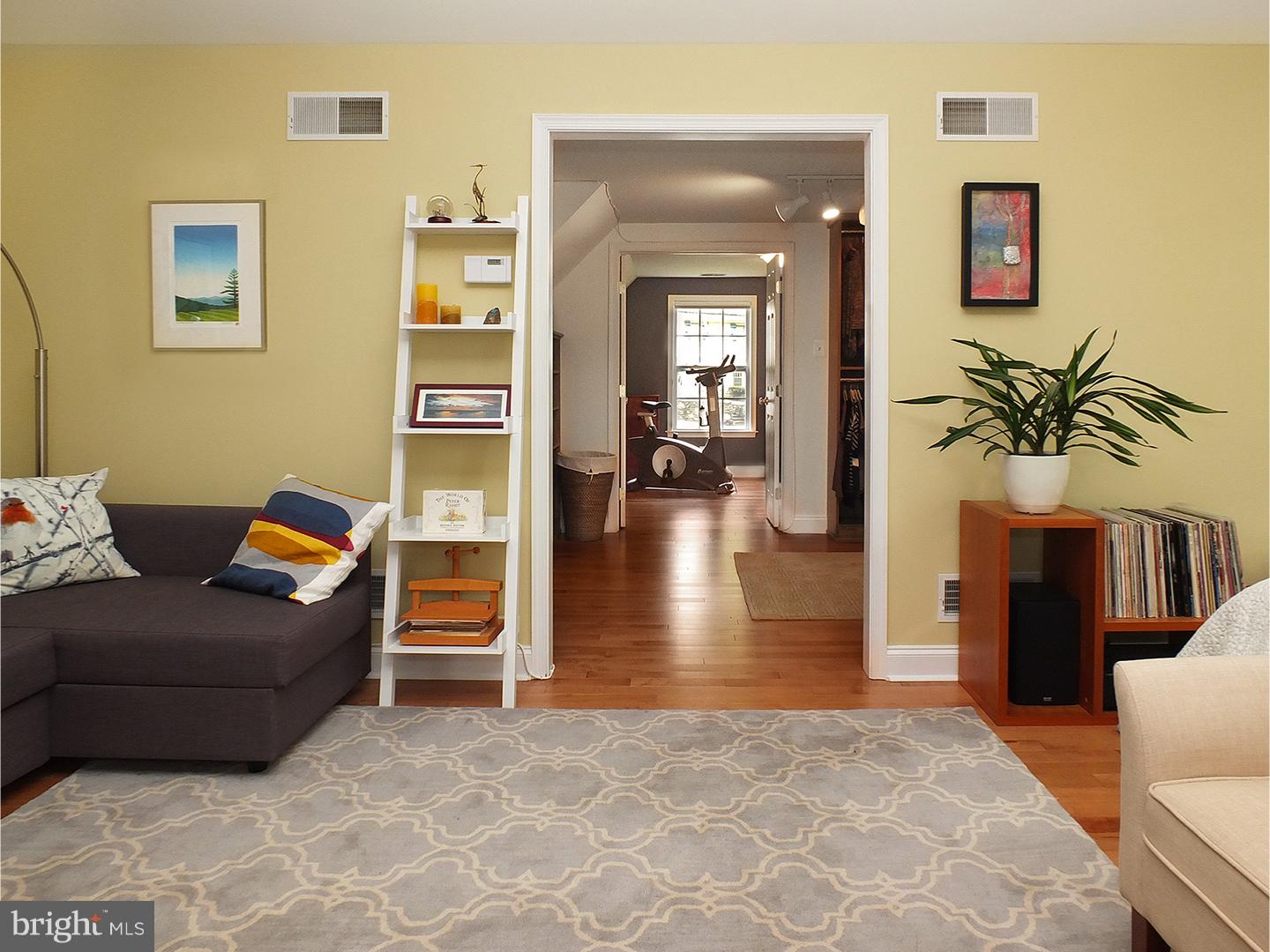 201 Westbury Road Wallingford, PA 19086 - Photo 17 of 25 Master Bedroom