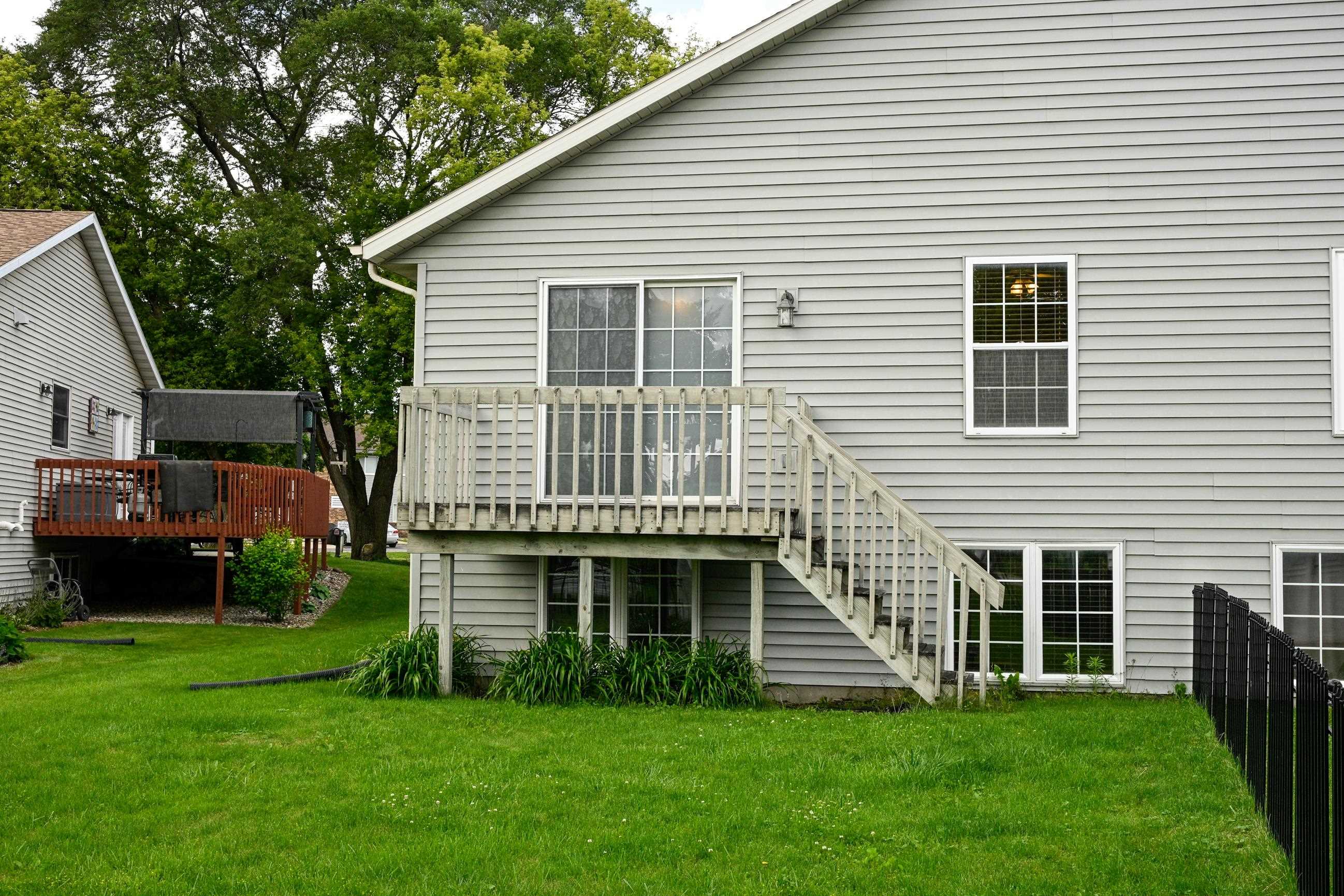 403 Hanson Road Stoughton, WI 53589 - Photo 35 of 42