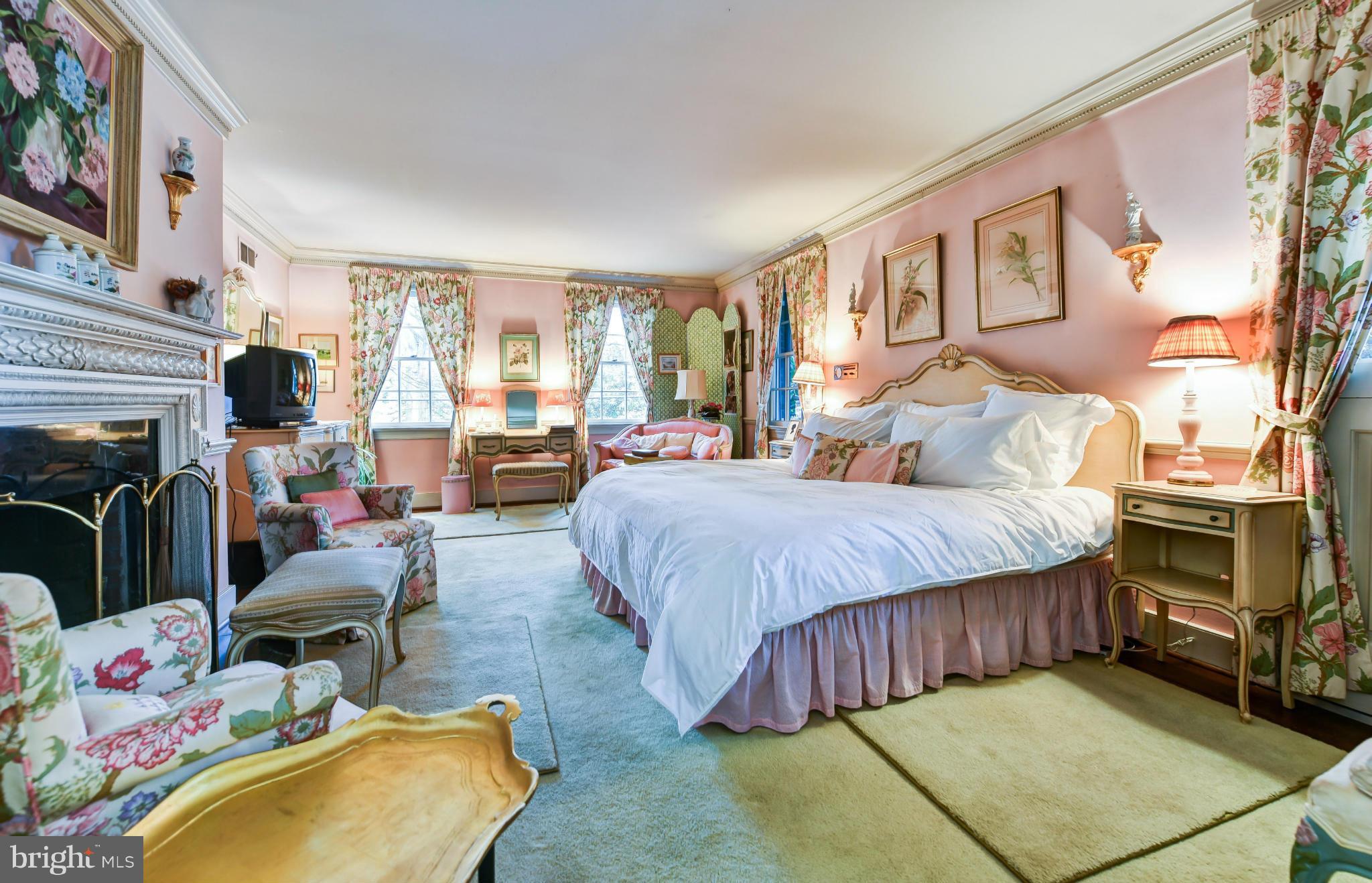 412 Wolfe Street Alexandria, VA 22314 - Photo 15 of 30 Bedroom (Master)