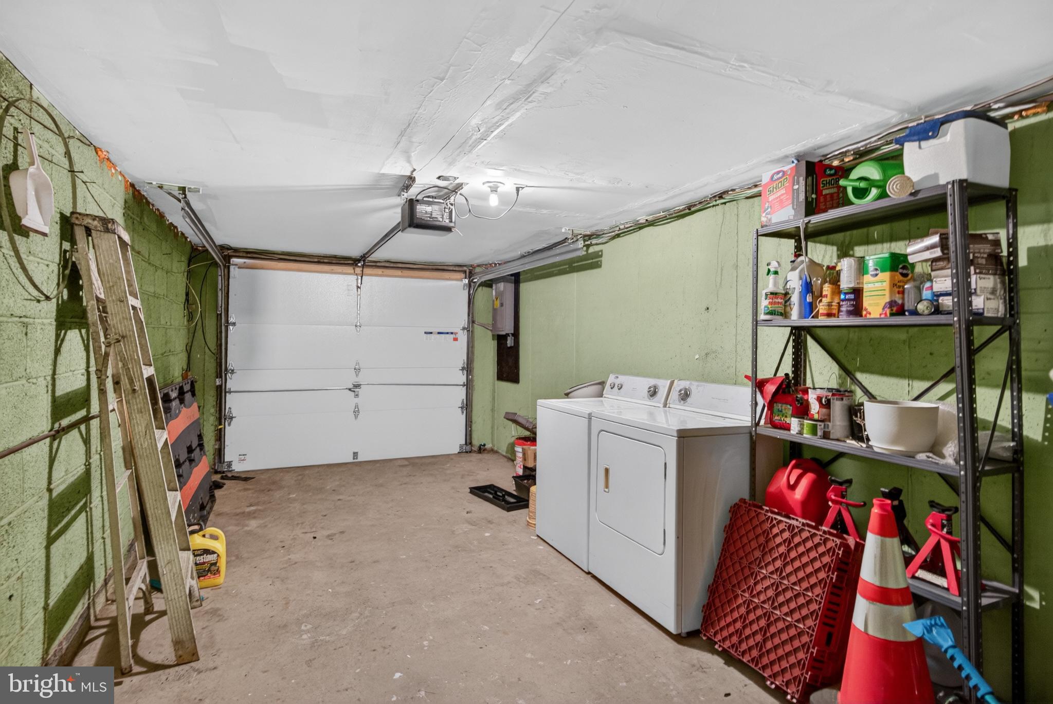 1942 Nester Street Philadelphia, PA 19115 - Photo 29 of 33
