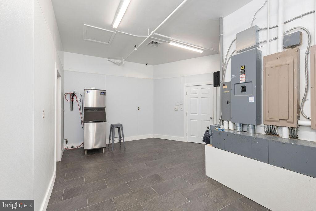 838 Bowling Green Road Front Royal, VA 22630 - Photo 26 of 66 a spacious bathroom with a double vanity sink and a mirror