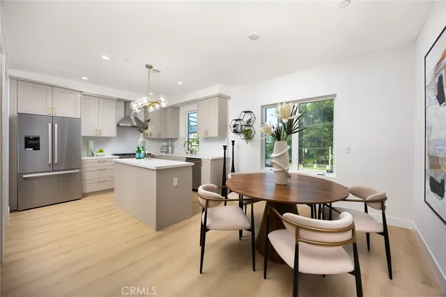 $1,288,000 | 905 Sunset Boulevard, Unit A, Arcadia, CA 91007