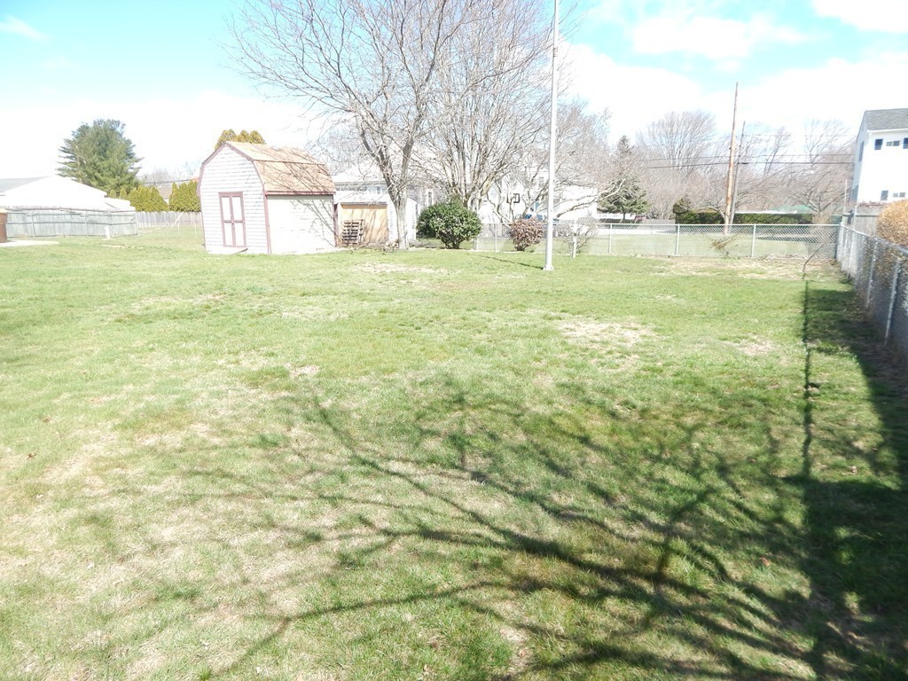 144 Spencer Street Fall River, MA 02721 - Photo 4 of 30 Gallery Image 4