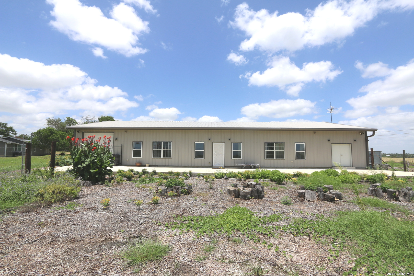 1221 North Santa Clara Road Marion, TX 78124 - Photo 4 of 50