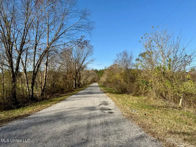 $70,000 | 3 D O Road, Lamar, MS 38642