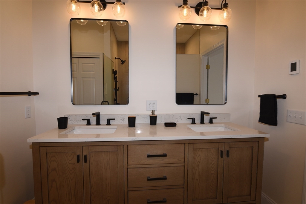 16 Schooner Way, Unit 16 Marshfield, MA 02050 - Photo 18 of 39