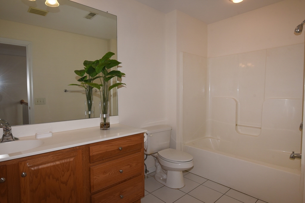 16 Schooner Way, Unit 16 Marshfield, MA 02050 - Photo 27 of 39