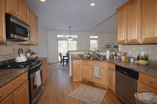 $799,000 | 16 Schooner Way, Unit 16, Marshfield, MA 02050