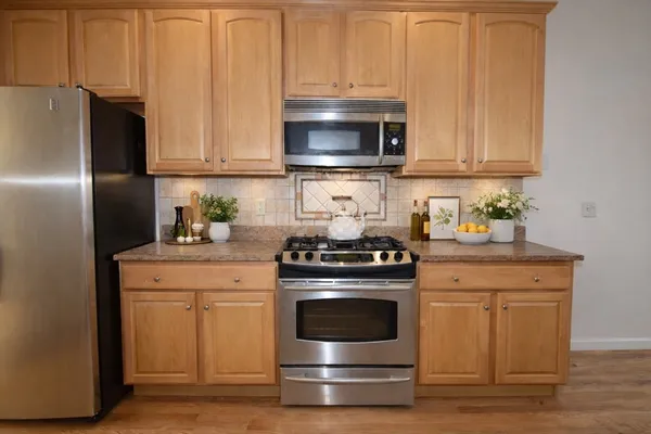 $799,000 | 16 Schooner Way, Unit 16, Marshfield, MA 02050