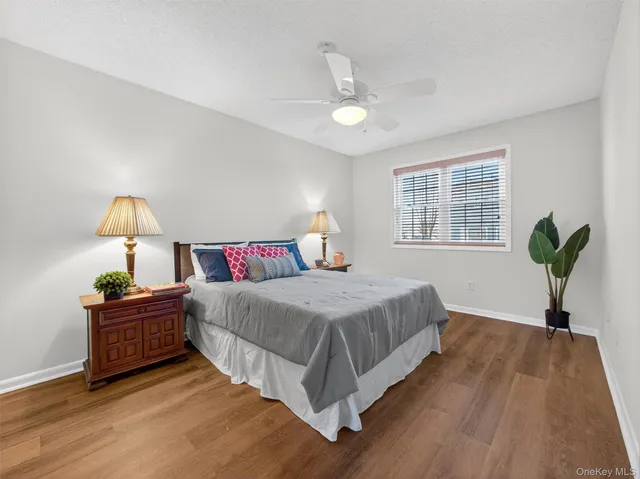 $435,000 | 188 Eagle Ridge Way, Nanuet, NY 10954