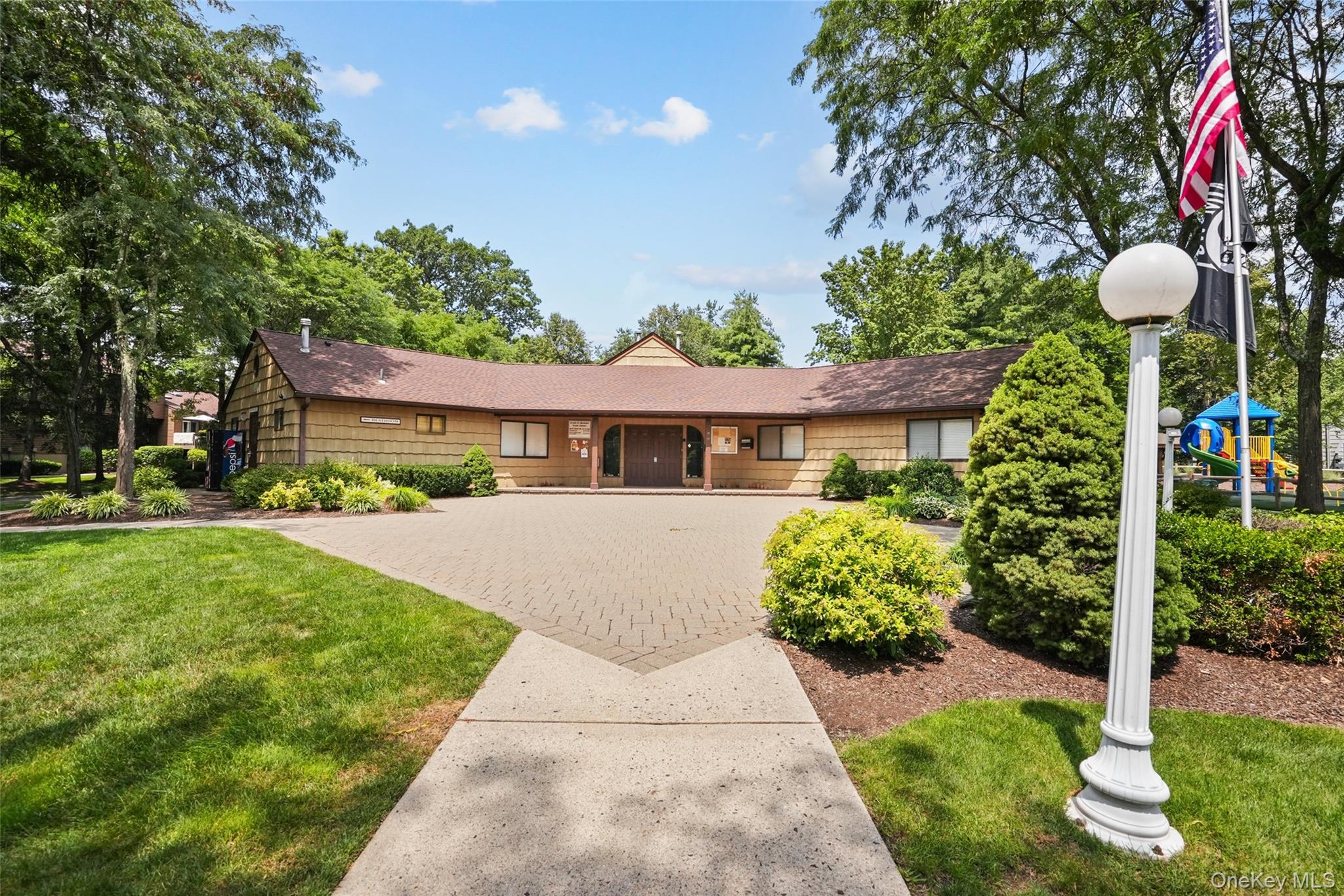 188 Eagle Ridge Way Nanuet, NY 10954 - Photo 30 of 33 Clubhouse