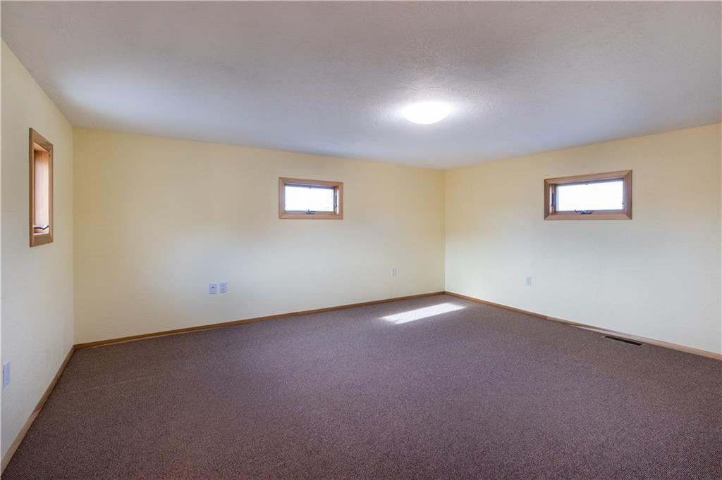 884 Pleasant Valley Road Mount Pleasant, PA 15666 - Photo 13 of 24 Gallery Image 13