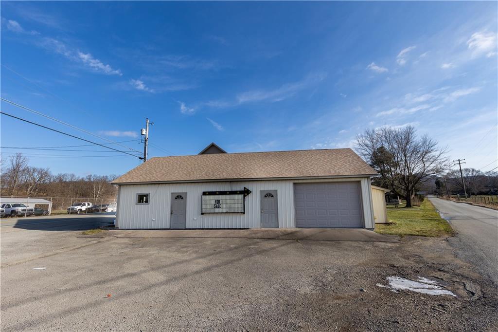 884 Pleasant Valley Road Mount Pleasant, PA 15666 - Photo 17 of 24 Gallery Image 17