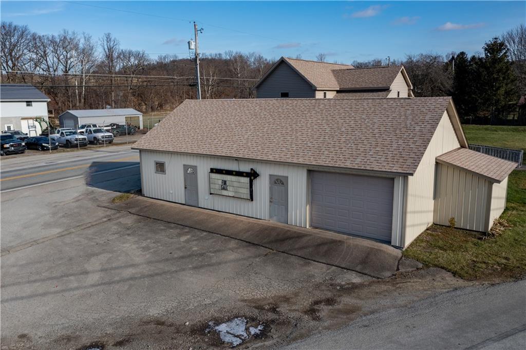 884 Pleasant Valley Road Mount Pleasant, PA 15666 - Photo 2 of 24 Gallery Image 2