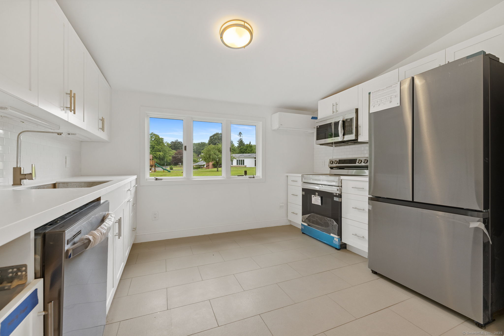 529 Danbury Road, Unit C Wilton, CT 06897 - Photo 4 of 21