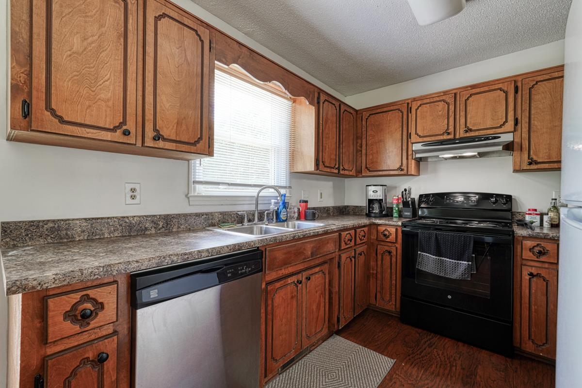 132 Tram Road Cowpens, SC 29330 - Photo 7 of 17