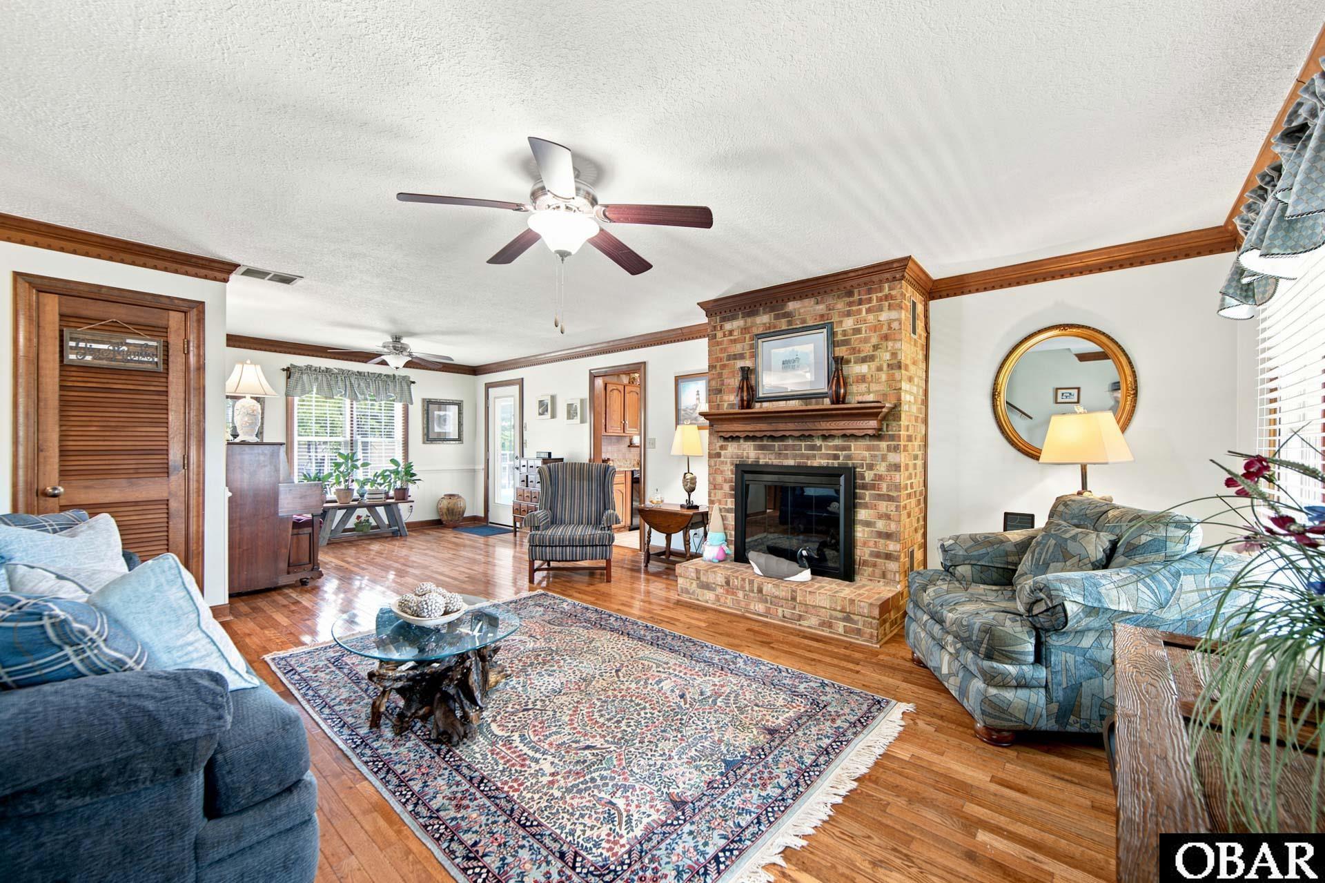 316 Narrow Shore Road, Unit 4 Aydlett, NC 27916 - Photo 7 of 87