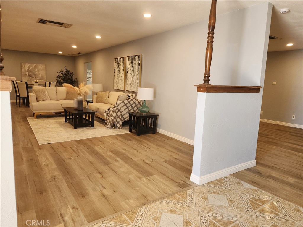 28035 Bonanza Road Barstow, CA 92311 - Photo 5 of 29 a living room with furniture