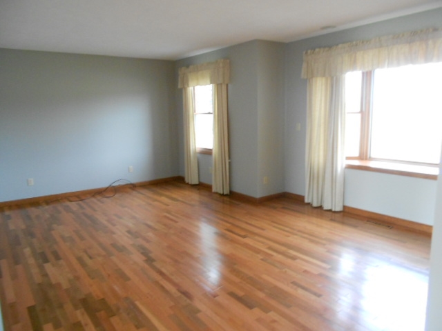 9684 East Cleveland Road Ashley, MI 48806 - Photo 4 of 28 1842376-3.JPG