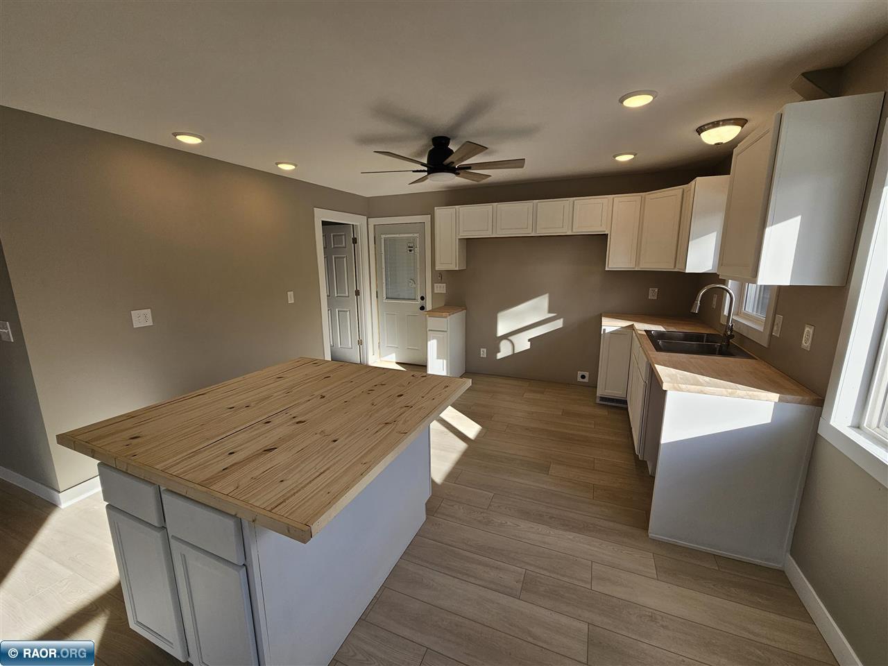 310 South 3rd Street West Aurora, MN 55705 - Photo 14 of 30