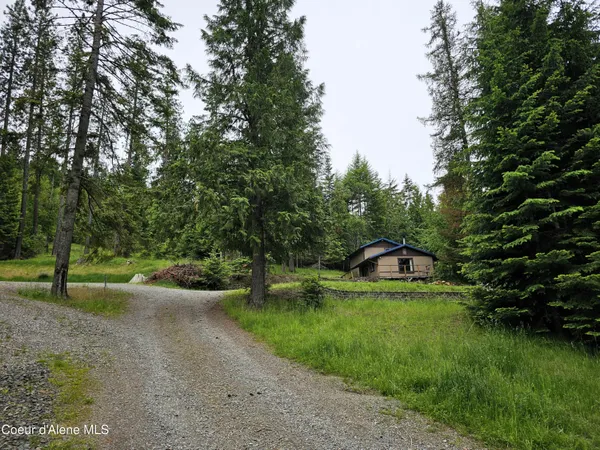 $435,000 | 4714 East Upper Hayden Lake Road, Hayden, ID 83835