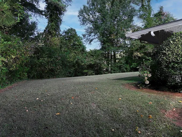 $1,395 | 438 Carriage Drive Northeast, Atlanta, GA 30328