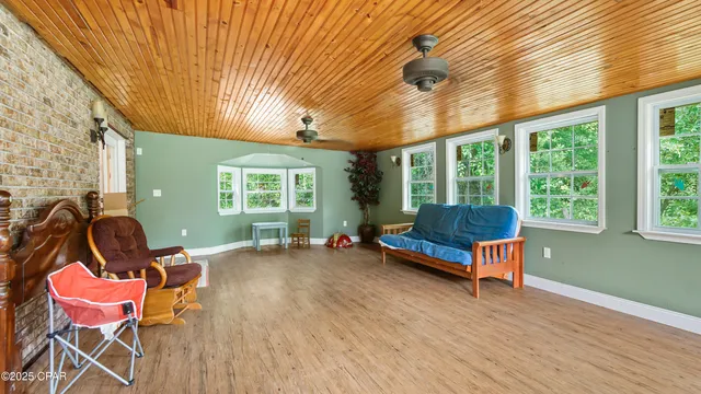 $374,000 | 10541 Highway 2301, Youngstown, FL 32466