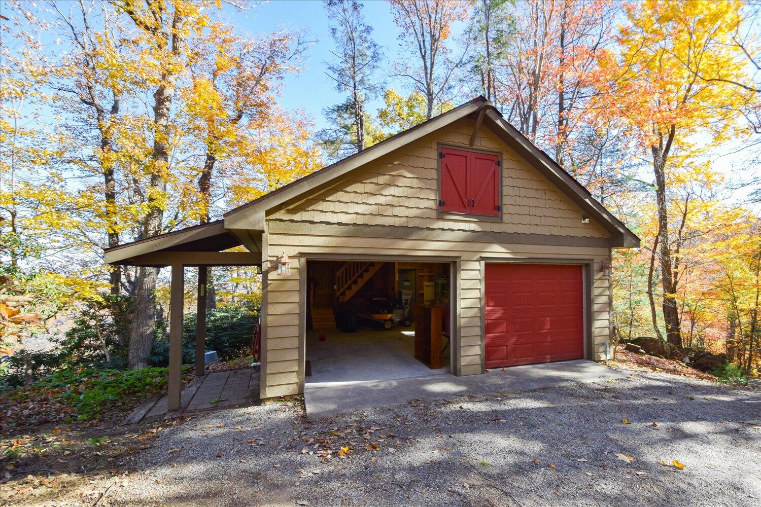 333 Hemlock Ridge Road Southeast Copper Hill, VA 24079 - Photo 17 of 45 a view of barn with a small yard and large trees