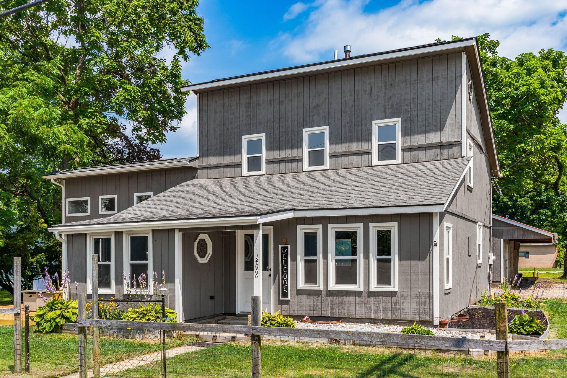 14066 Cleveland Road Southwest Pataskala, OH 43062 - Photo 1 of 37 Welcome Home!