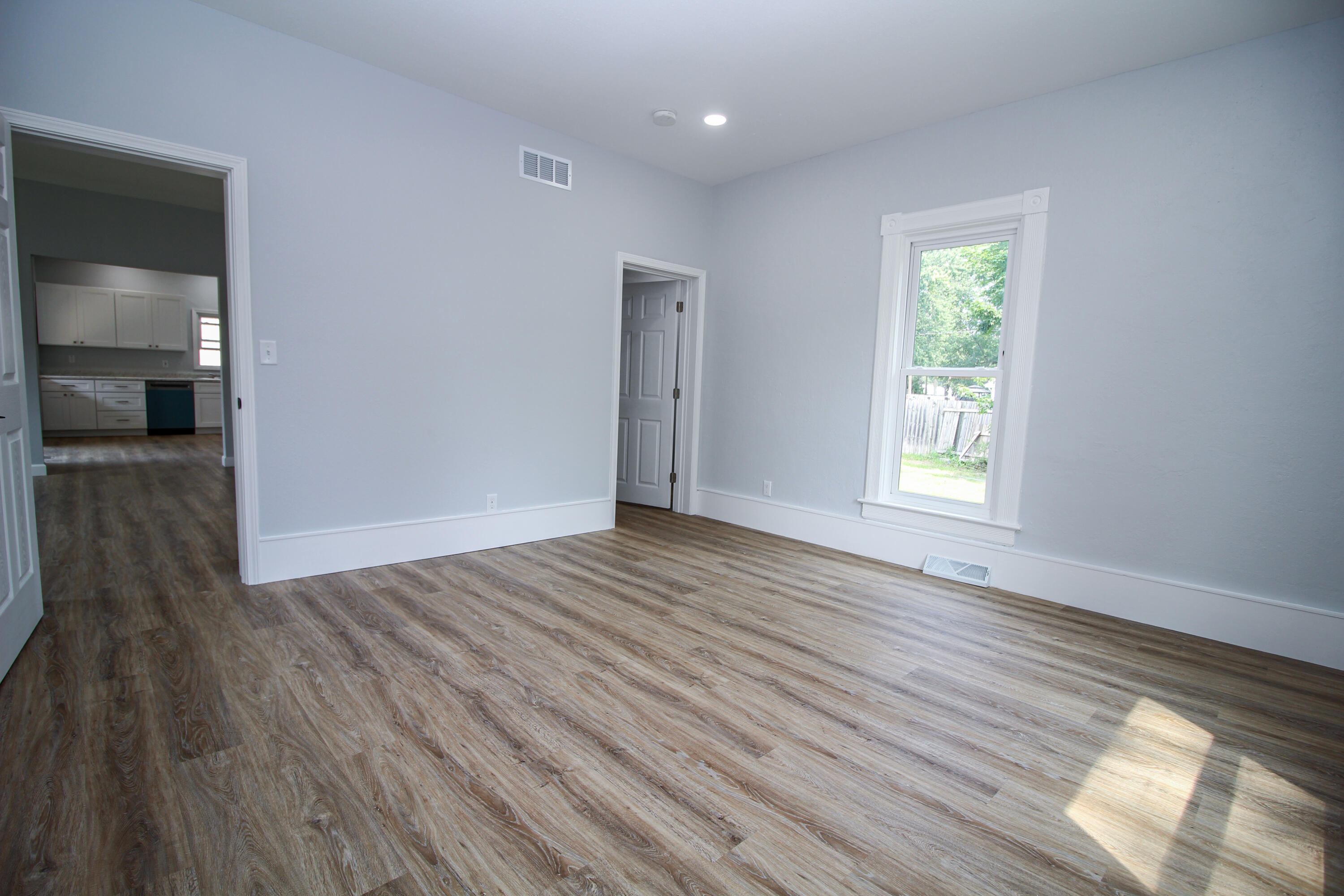 112 North Andrews Street Three Rivers, MI 49093 - Photo 14 of 35 Andrews-30