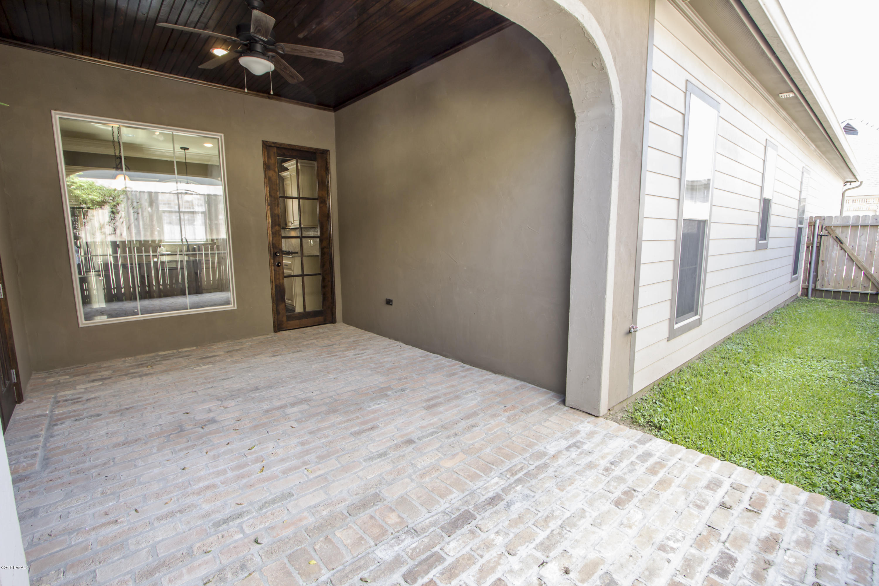 102 Reidel Private Road Broussard, LA 70518 - Photo 18 of 23 8 back 1