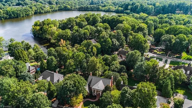 $2,250,000 | 8 Loch Ridge Drive, Greensboro, NC 27408