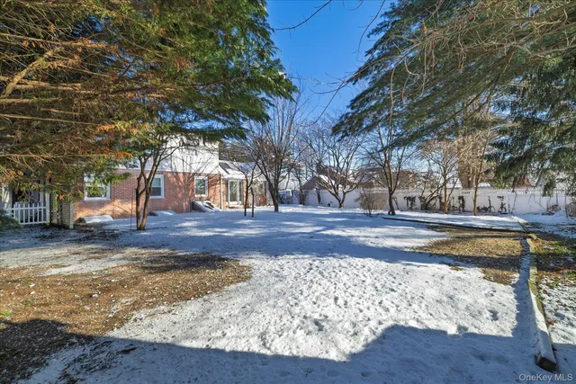 $6,200 | 5 Prospect Street, Glen Head, NY 11545