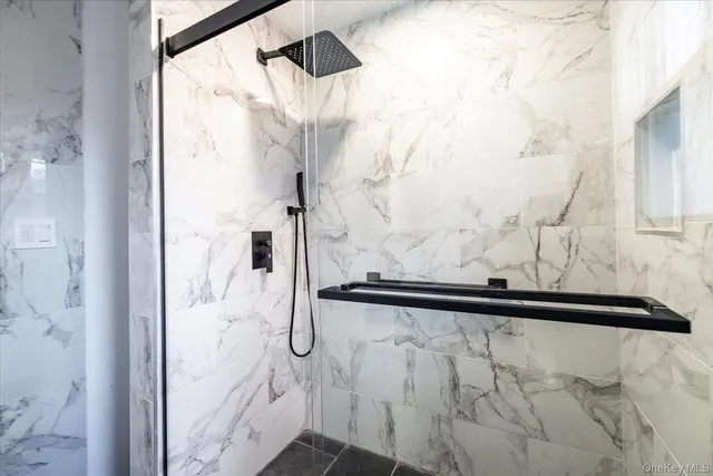 $6,200 | 5 Prospect Street, Glen Head, NY 11545