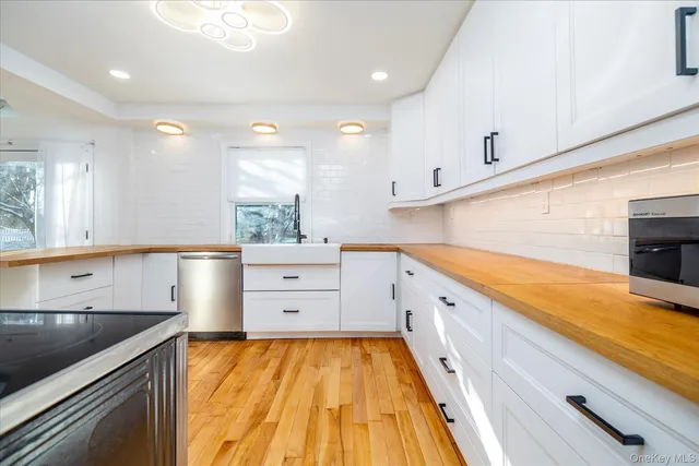 $6,200 | 5 Prospect Street, Glen Head, NY 11545