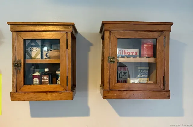 $179,900 | 222 Williams Street East, Unit 102, Glastonbury, CT 06033