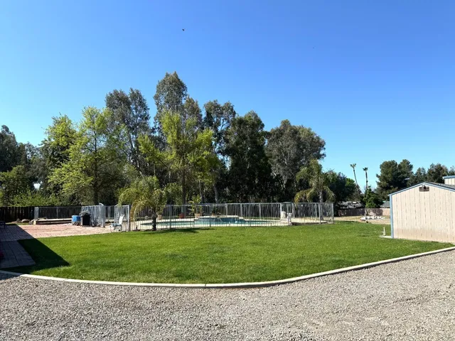 a view of a golf course