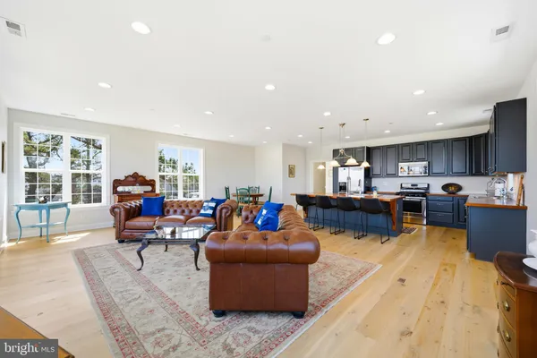 $950,000 | 21572 Chicken Point Road, Tilghman, MD 21671