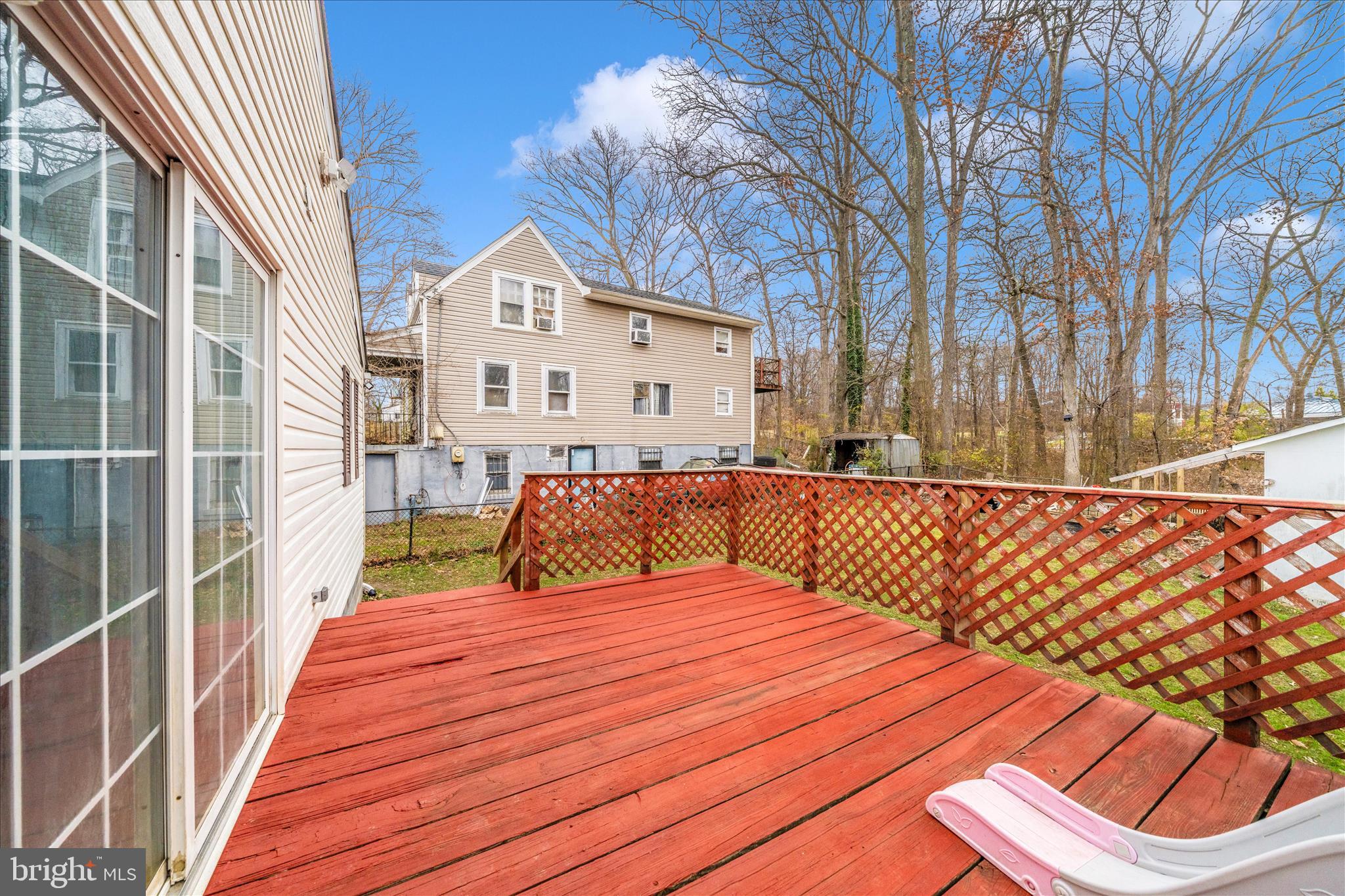 6415 Valley Park Road Capitol Heights, MD 20743 - Photo 27 of 30 Exterior Back