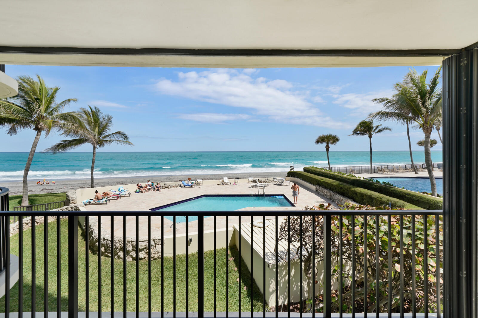 200 South Beach Road, Unit 103 Tequesta, FL 33469 - Photo 2 of 28 23_Image_15_mls