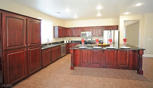 $3,200 | 973 Via Stellato Street, Henderson, NV 89011