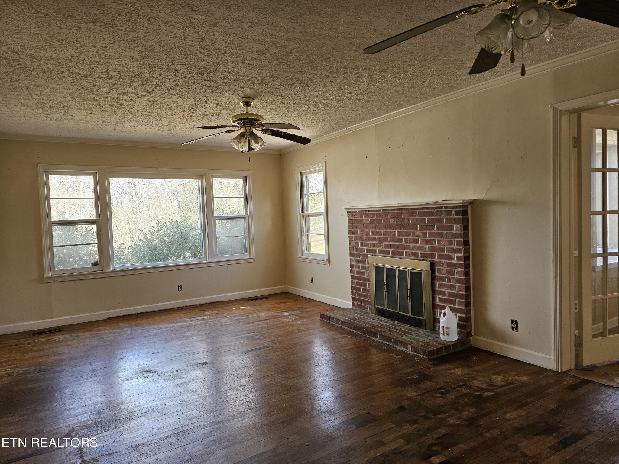 238 Harding Road Harriman, TN 37748 - Photo 5 of 29 Gallery Image 5