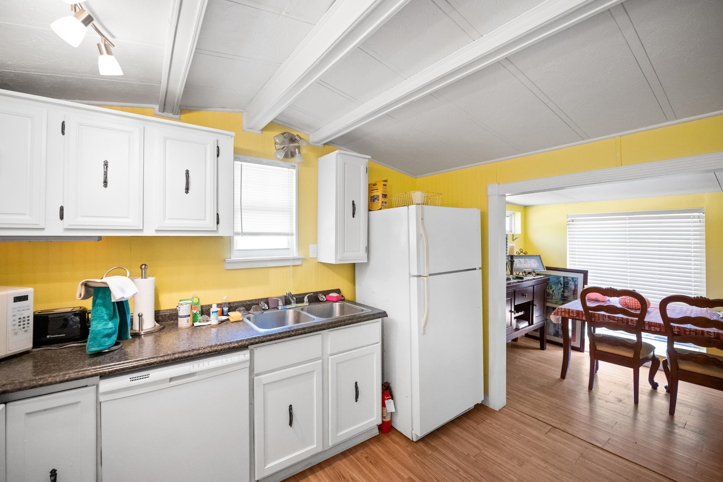 681 Escambia Loop Lillian, AL 36549 - Photo 4 of 34 Kitchen