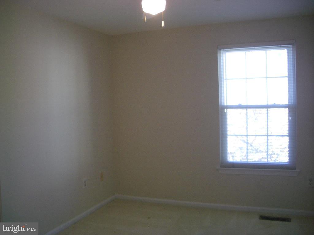 2805 Ashmont Terrace Silver Spring, MD 20906 - Photo 12 of 28 Third bedroom