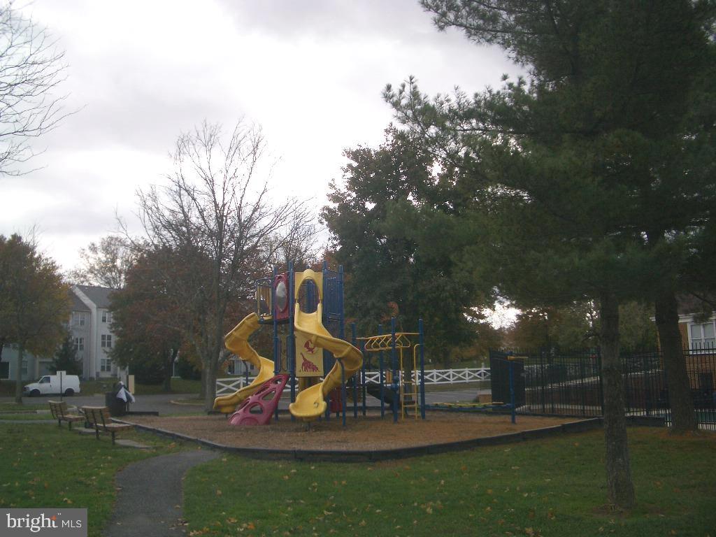 2805 Ashmont Terrace Silver Spring, MD 20906 - Photo 19 of 28 Gallery Image 19