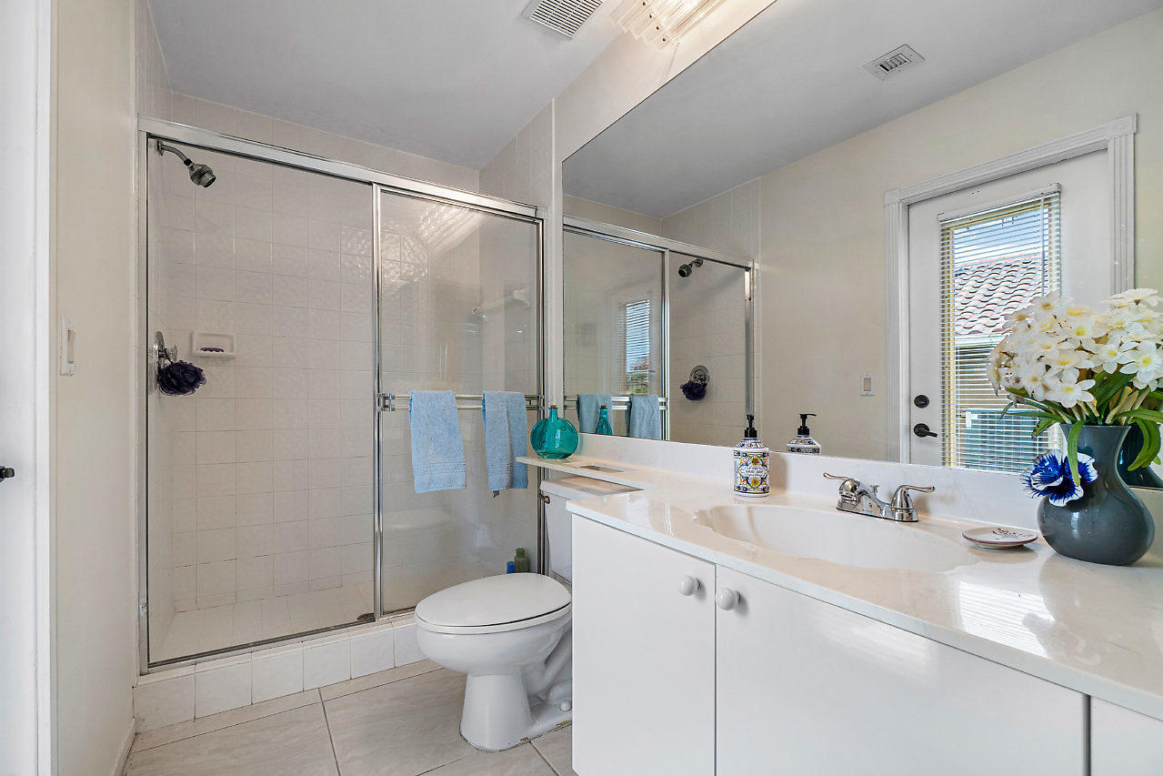 20094 West Key Drive Boca Raton, FL 33498 - Photo 15 of 33 015-20094WKEYDRIVE-BocaRaton-FL-small