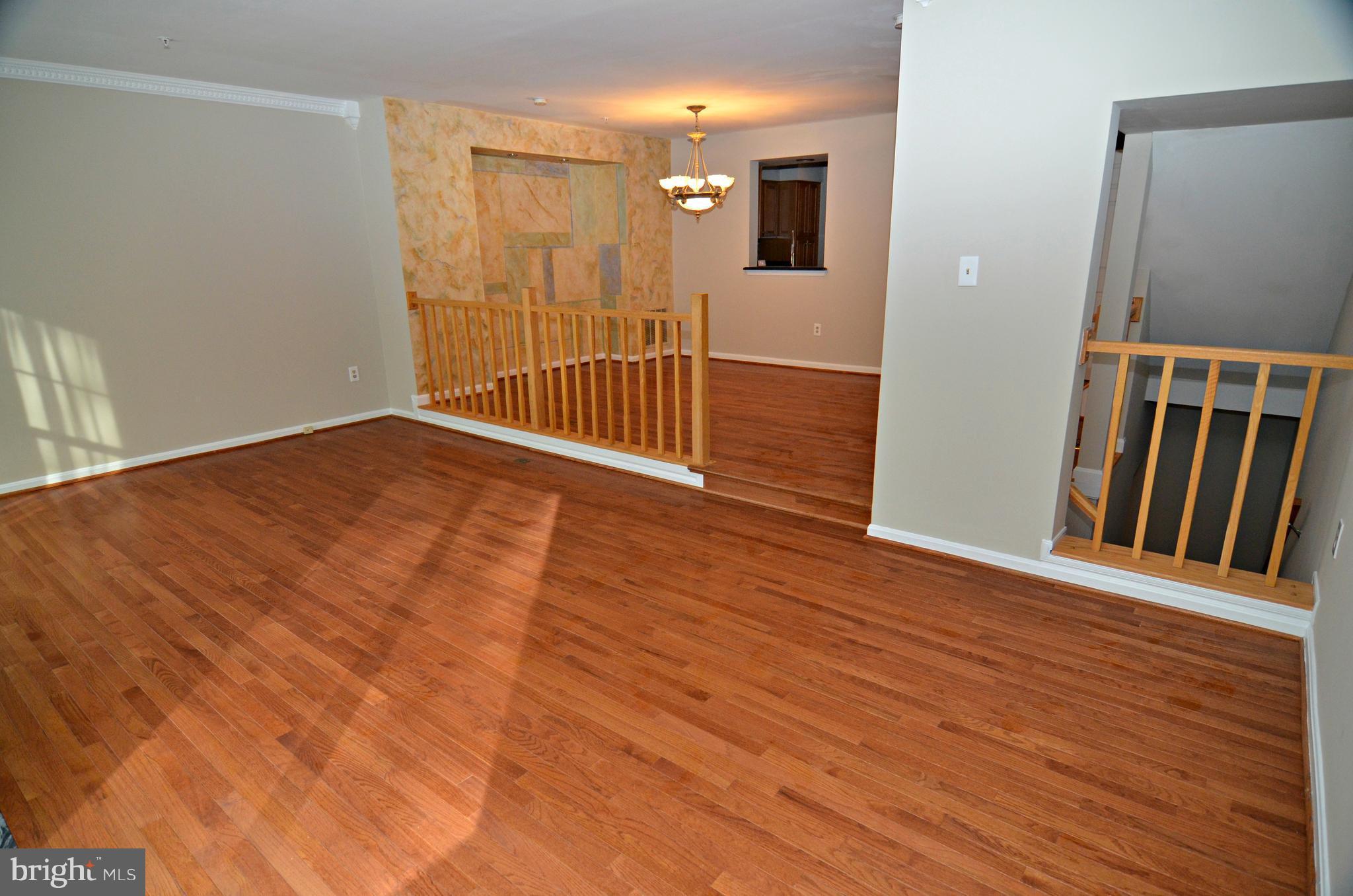 11402 Elmshorn Way Laurel, MD 20708 - Photo 11 of 30 Living Room